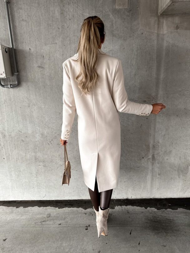 Viva – Délia Coat