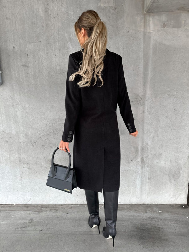 Viva – Délia Coat