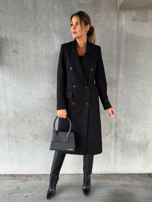 Viva – Délia Coat