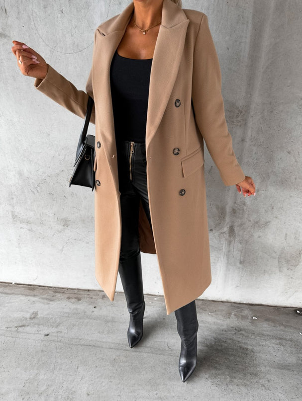 Viva – Délia Coat